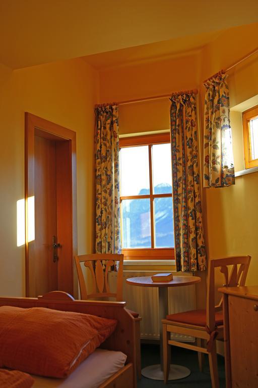 Hotel Haus Der Begegnung Gosau Exteriér fotografie
